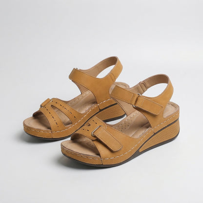 Sandy Bequeme Orthopädische Sandalen mit Absatz