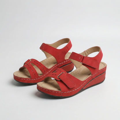 Sandy Bequeme Orthopädische Sandalen mit Absatz